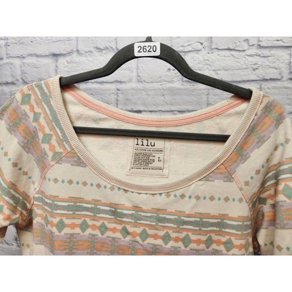 2/$25 LiLu Long Sleeve Scoop Neck Cream Blouse W/ Pale Pastel Geometric size L - Picture 9 of 12